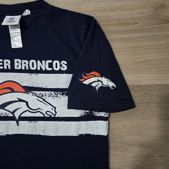 Denver Broncos Youth XL Navy Blue Graphic Print t-shirt - Picture 3 of 4